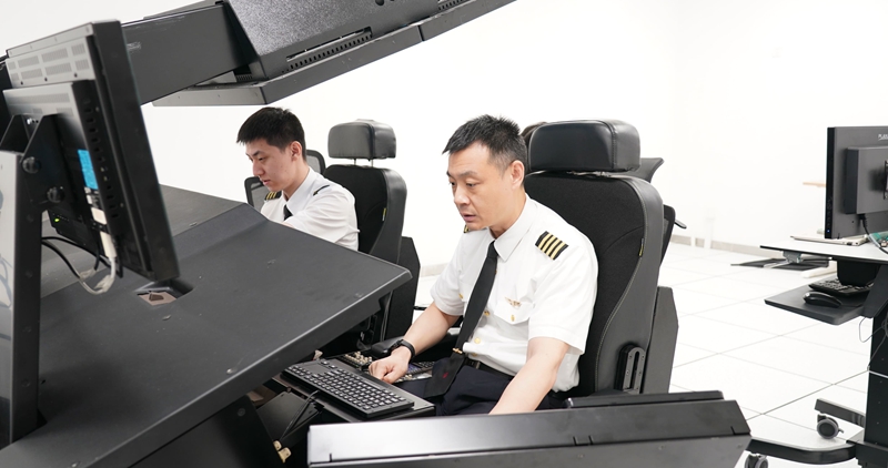 客戶培訓(xùn)-模擬機租賃-FFS培訓(xùn)服務(wù).jpg